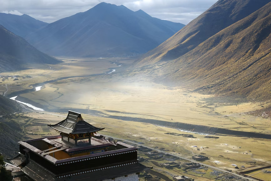 Upper Mustang Motorbike Tour | Mustang Motorcycle Tour Package